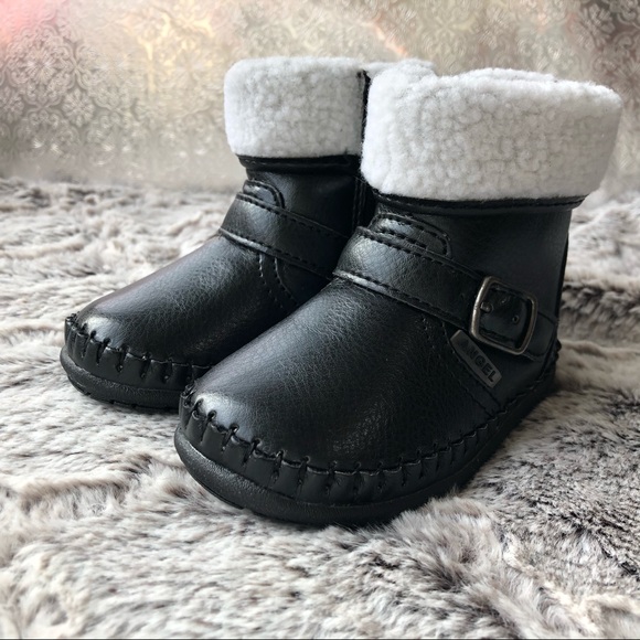 L'Amour & Angel (3 infant) black UNISEX boots NEW IN BOX. - Picture 7 of 9